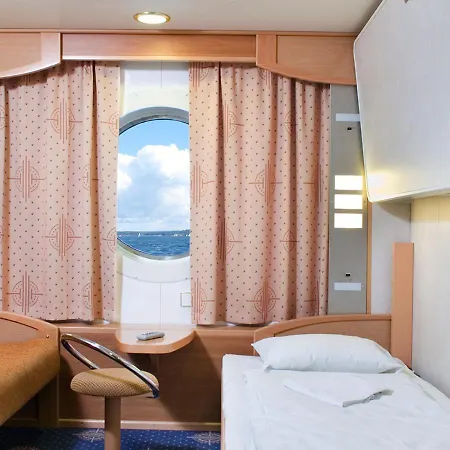 Viking Line Ferry Viking Xprs - One-Way Journey From Helsinki To Tallinn Room photo